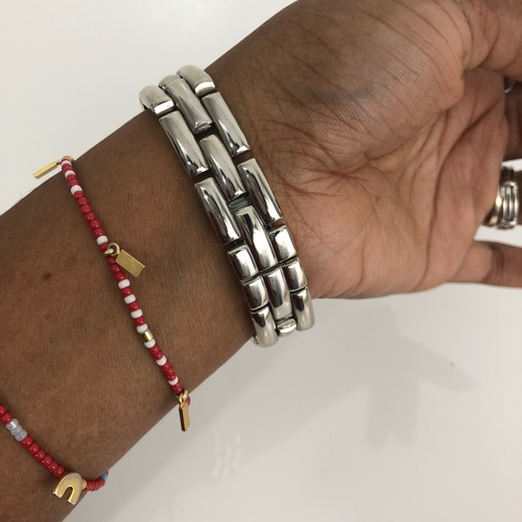 PRICE FIRM• Gucci Woman’s Watch - Picture 4 of 5